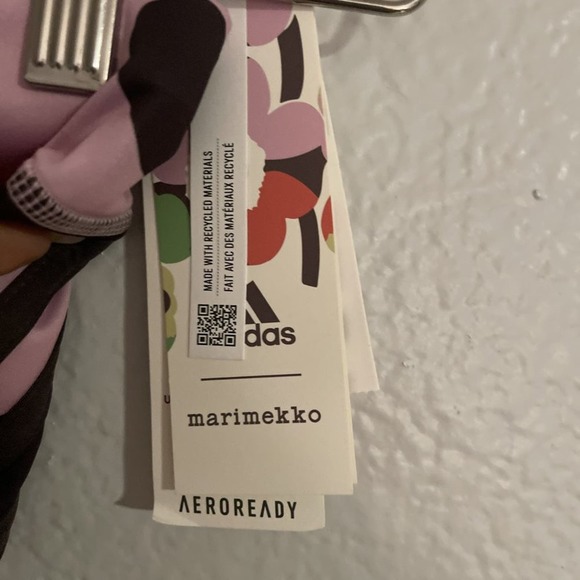 NWT Adidas Girl's Adidas x Marimekko Believe This Aeroready Leggings Size Small - Picture 12 of 13